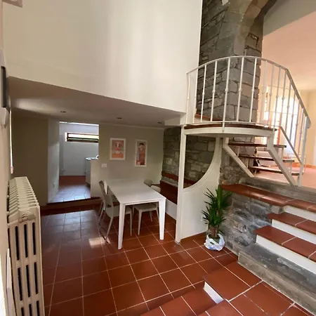 Vakantiehuis Casa Brown - Con Piscina Privata - Barga