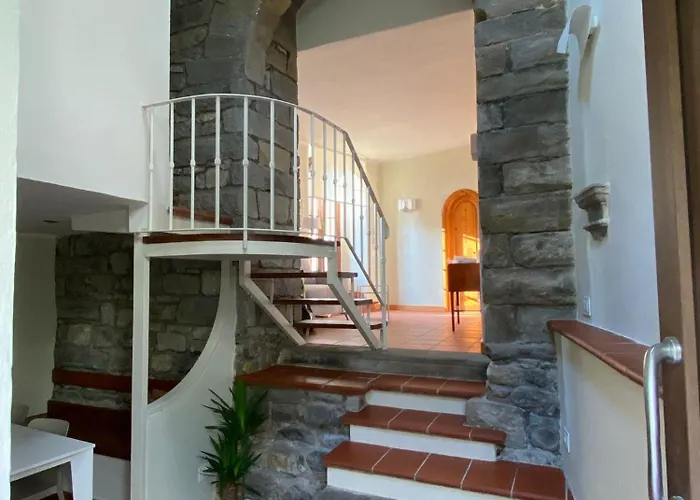 Casa Brown - Con Piscina Privata - Nyaraló