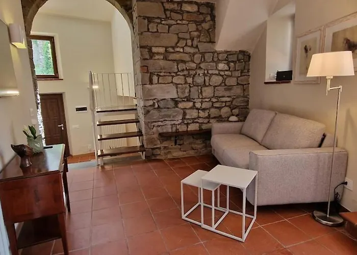 Casa Brown - Con Piscina Privata - Nyaraló