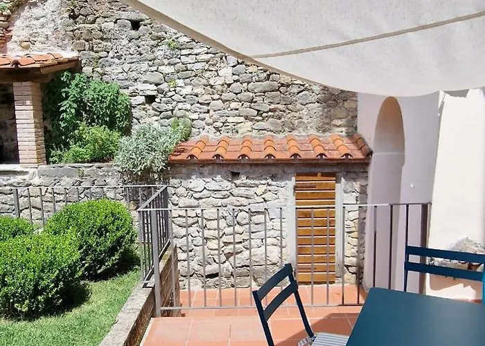 Casa Brown - Con Piscina Privata - Nyaraló *