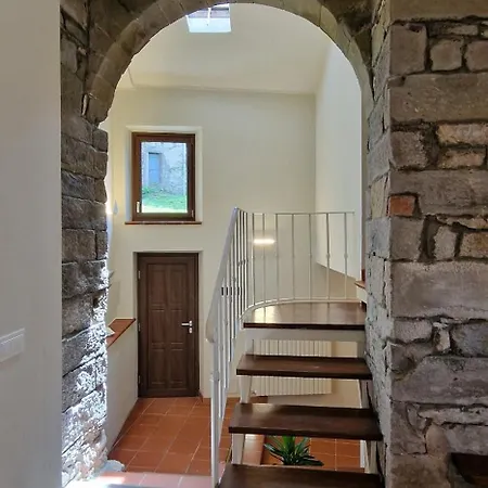 Casa Brown - Con Piscina Privata - Hébergement de vacances Barga